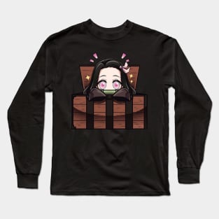 Nezuko is scared Long Sleeve T-Shirt